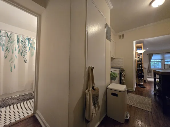 1378 Lexington Avenue image 7 of 9