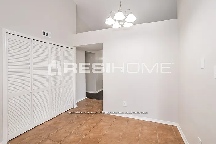 4525 Larner St — Photo 8
