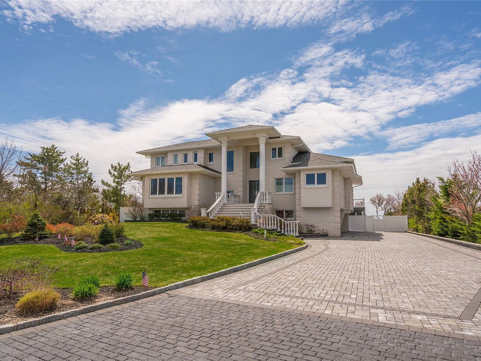 42 The Cres, Oak Beach, NY 11702 Zillow