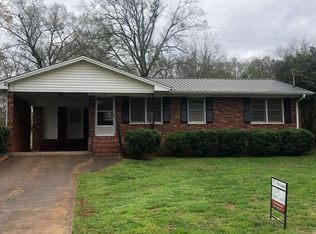 170 Orchard Dr, Commerce, GA 30529