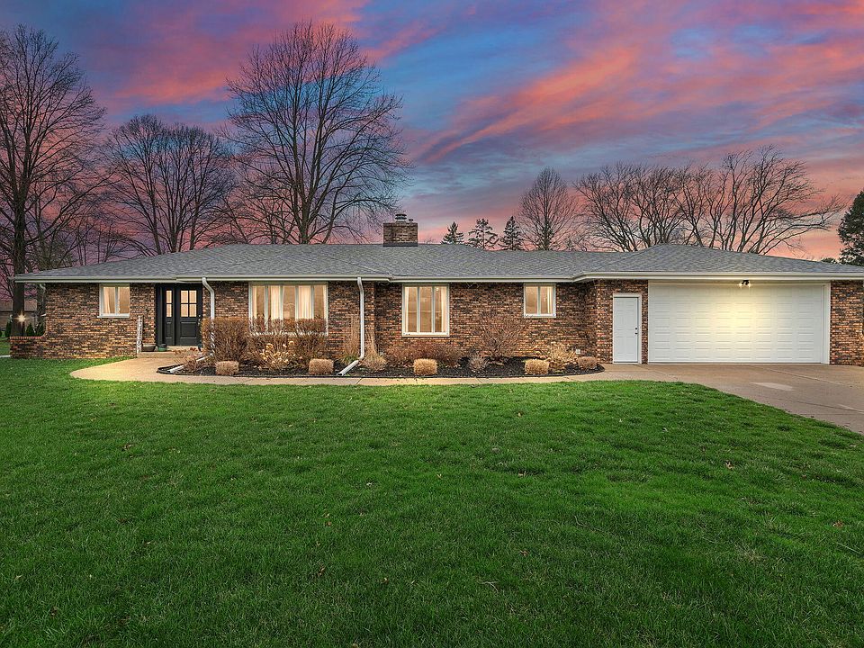 1st image of 9468 Hilltop Dr