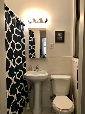 Rented by PennApts | media 44