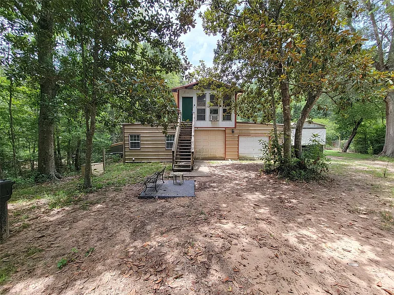13200 Young Ln — Photo 2