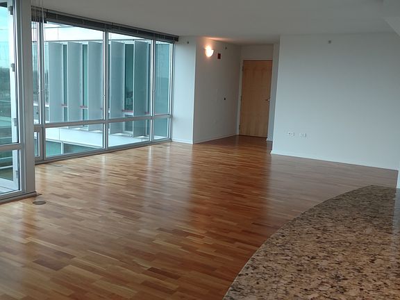 2nd image of 9725 Woods Dr Unit 617