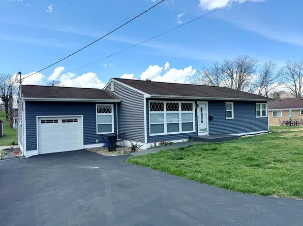 107 Center St, Summersville, WV 26651