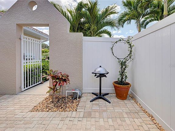 3rd image of 28255 Pablo Picasso Dr #3