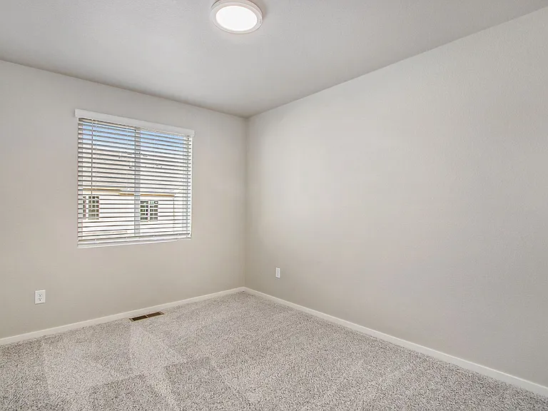 6723 W 4th Street Rd #2 — Photo 16