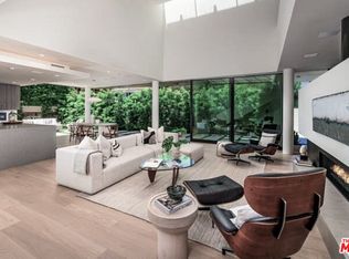 3201 Thatcher Ave, Marina Del Rey, CA 90292