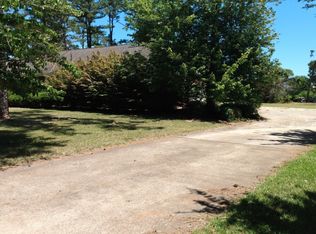 2518 W Doublegate Dr, Albany, GA 31721