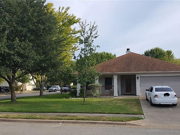3rd image of 1167 Forest Bluff Trl