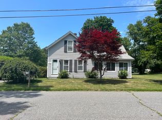 88 Shirley Rd, Lancaster, MA 01523