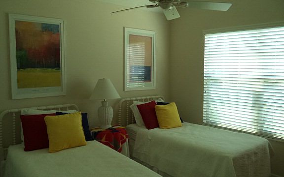 4th image of 1546 Center Park Dr