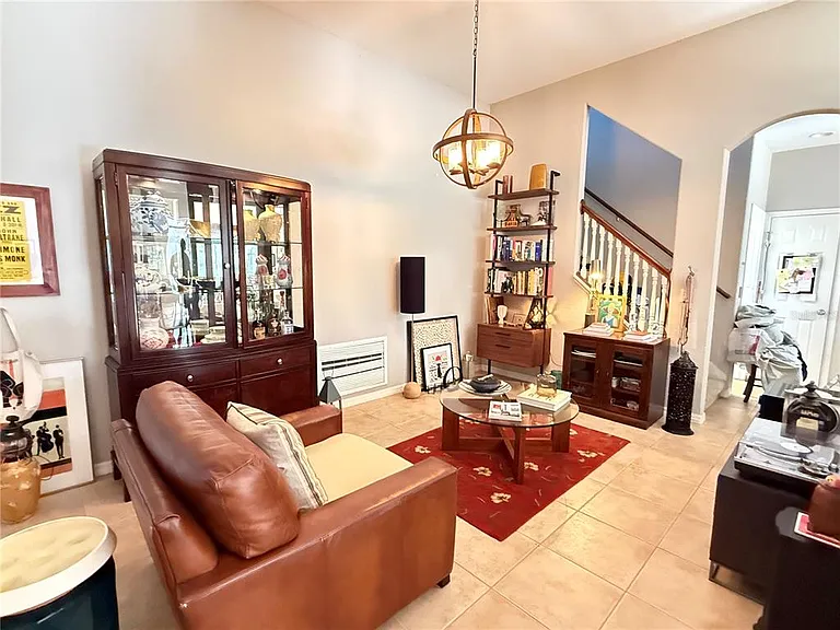 10703 Banfield Dr — Photo 7