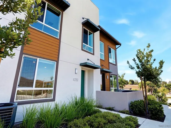 1052 Kendale Way, Vista, CA 92081