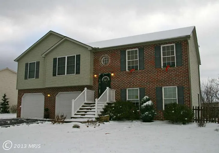 4440 Valley Cir photo 1