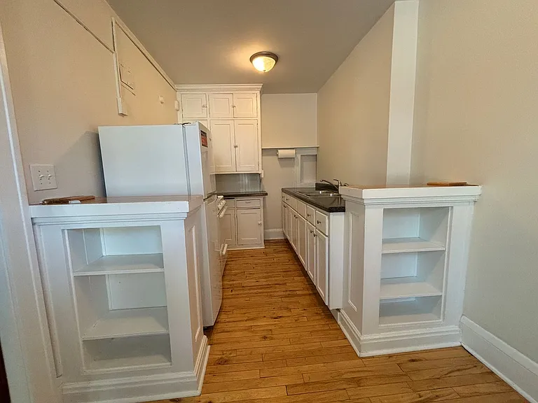 1756 Grand Ave — Photo 19