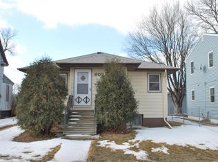 607 N 2nd St, Stratford, SD 57474