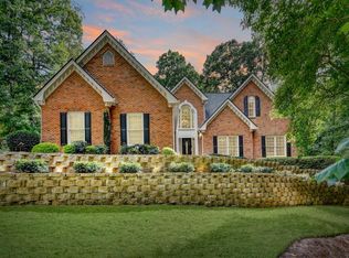 1330 Village Oaks Ln, Lawrenceville, GA 30043