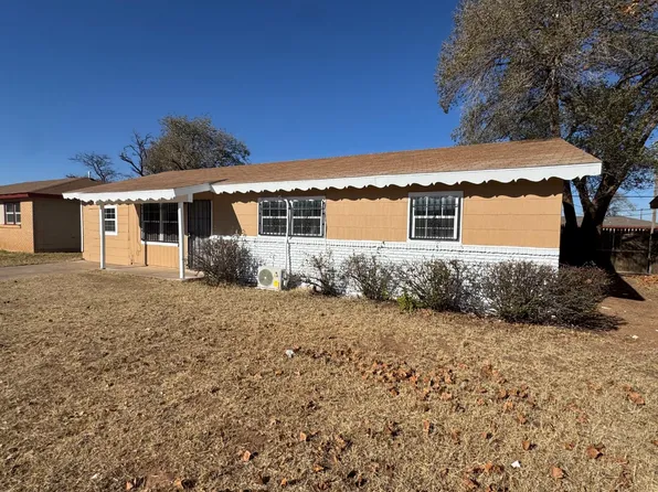 3423 E Baylor St, Lubbock, TX 79403