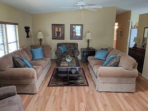 2nd image of 358 Lake Erie Ln