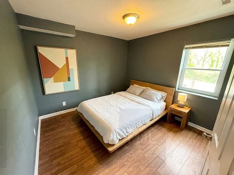 704 N Willow Ave — Photo 8