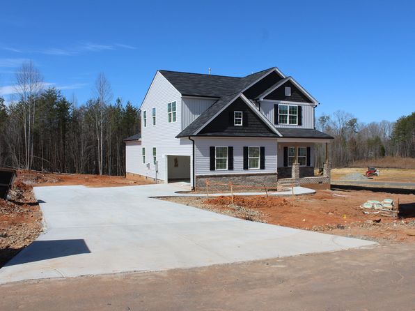 1403 Reading Ct #75, Burlington, NC 27217