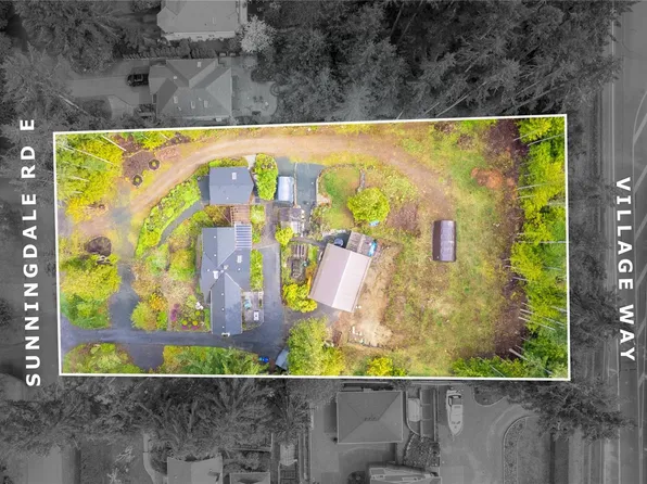 218 Sunningdale Rd E, Qualicum Beach, BC V9K 1L3