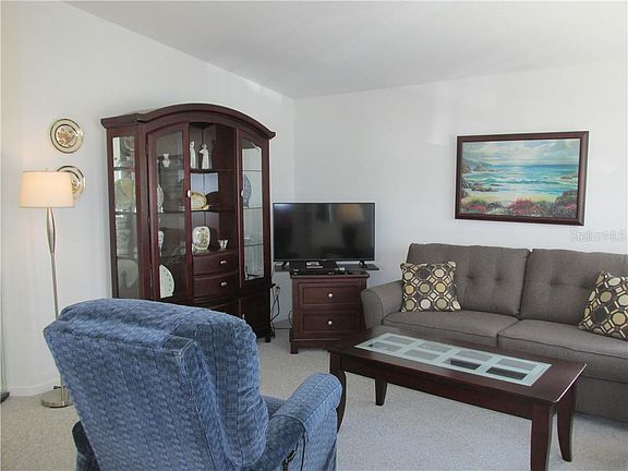 4th image of 23 Queen Of Waters St
