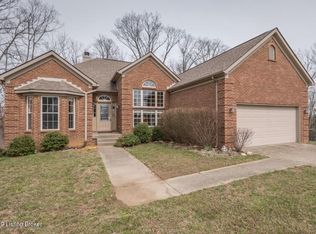 305 N Canterbury Glen Dr, Mount Washington, KY 40047