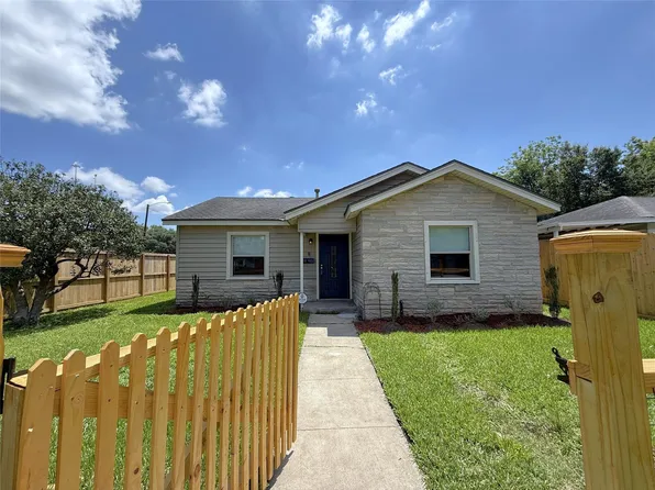 1922 Tabor St, Houston, TX 77009