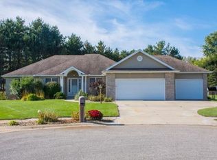 19108 Tyler Ct, Goshen, IN 46528
