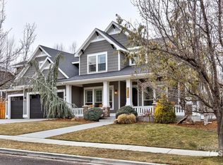 12021 N Humphreys Pl, Boise, ID 83714