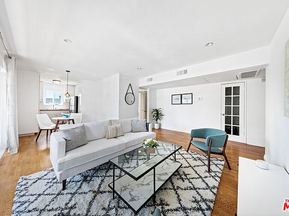 3rd image of 1023 Hancock Ave APT 116