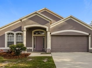 6705 Monarch Park Dr, Apollo Beach, FL 33572