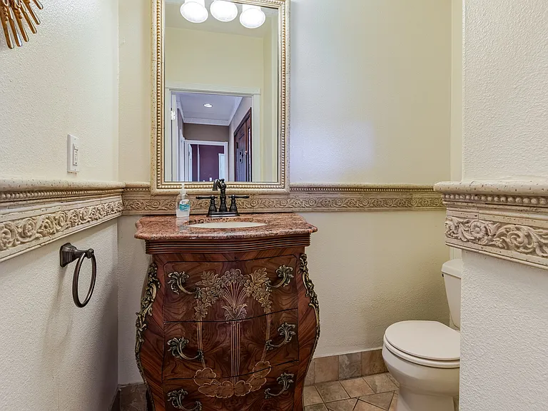 596 Pettis Ave — Photo 21