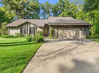 4206 Fox Hills DRIVE, Janesville, WI 53546