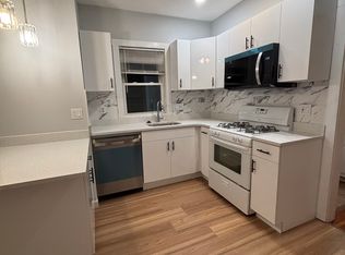 47 Middle St FLOOR 2, Boston, MA 02127