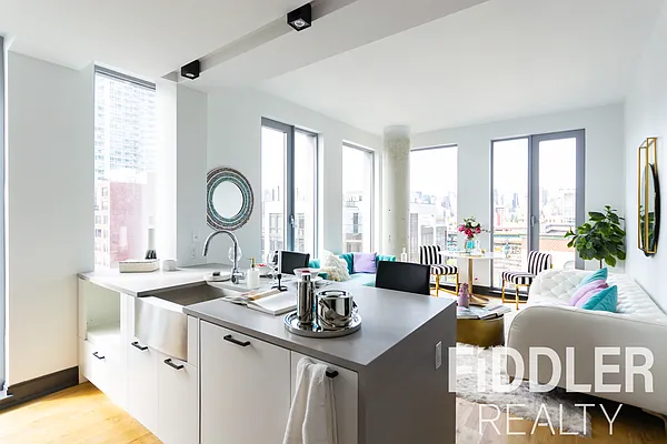 Rented by The KCI Group | media 2