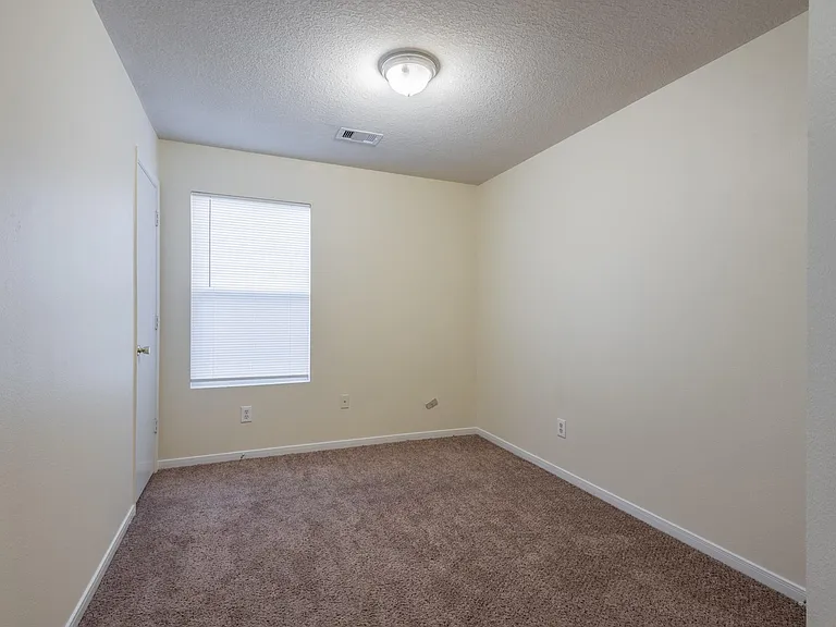 5007 Oak Stand Ct — Photo 17