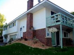 10449 Decatur Cir, Bloomington, MN 55438