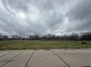 10200 Calaveras Dr, Waco, TX 76708