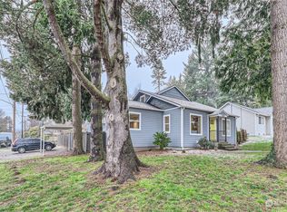 3504 NE 143rd St, Seattle, WA 98125