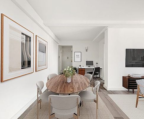 1st image of 626 E 20th St APT 6G