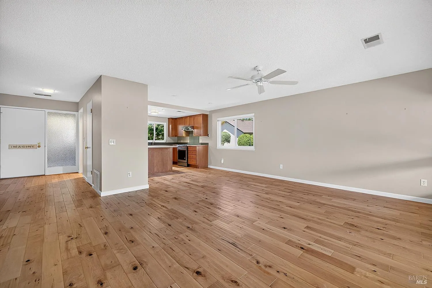 402 Meadowgreen Drive - Photo 6
