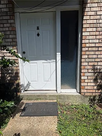 1708 Newport Pl #A — Photo 3