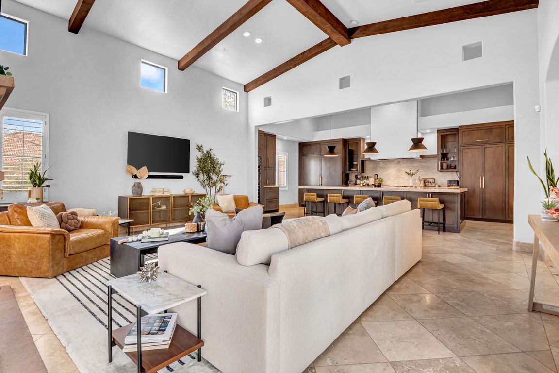 next background image