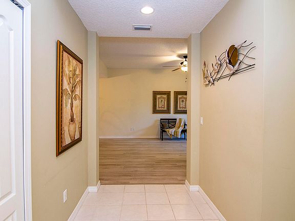 5th image of 1054 Makarios Dr