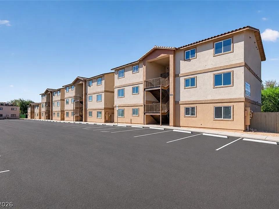 2309 Seco Adobe Cir #304