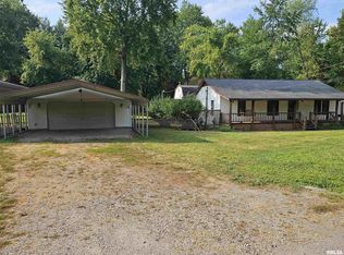 717 White Ave, Mount Vernon, IL 62864