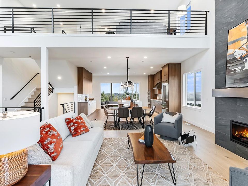 Bright and open great room